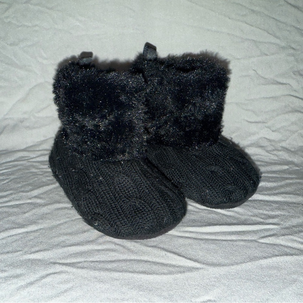 Cozy Black Faux-Fur Knit Baby Booties - Kids Accessories